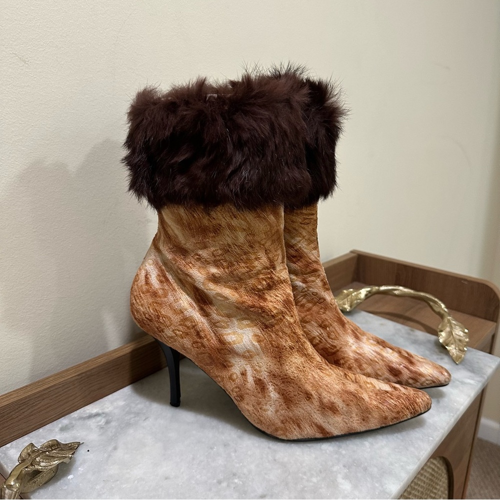 Tan Fur-Trimmed Heeled Boots Animal Print Brown Size 9